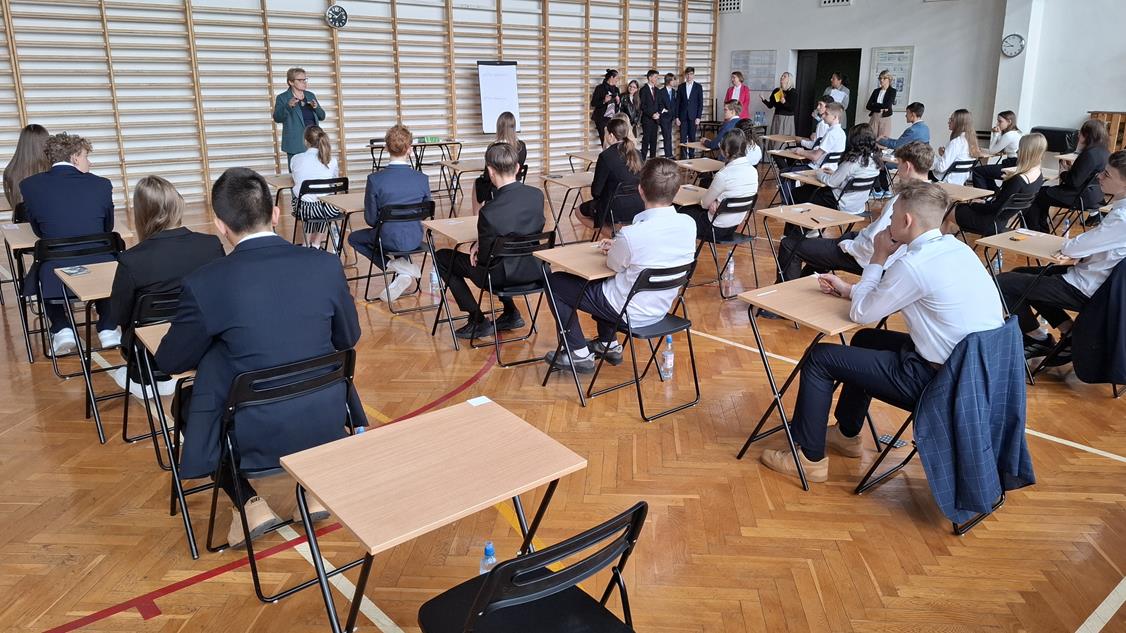 EGZAMIN KLAS ÓSMYCH