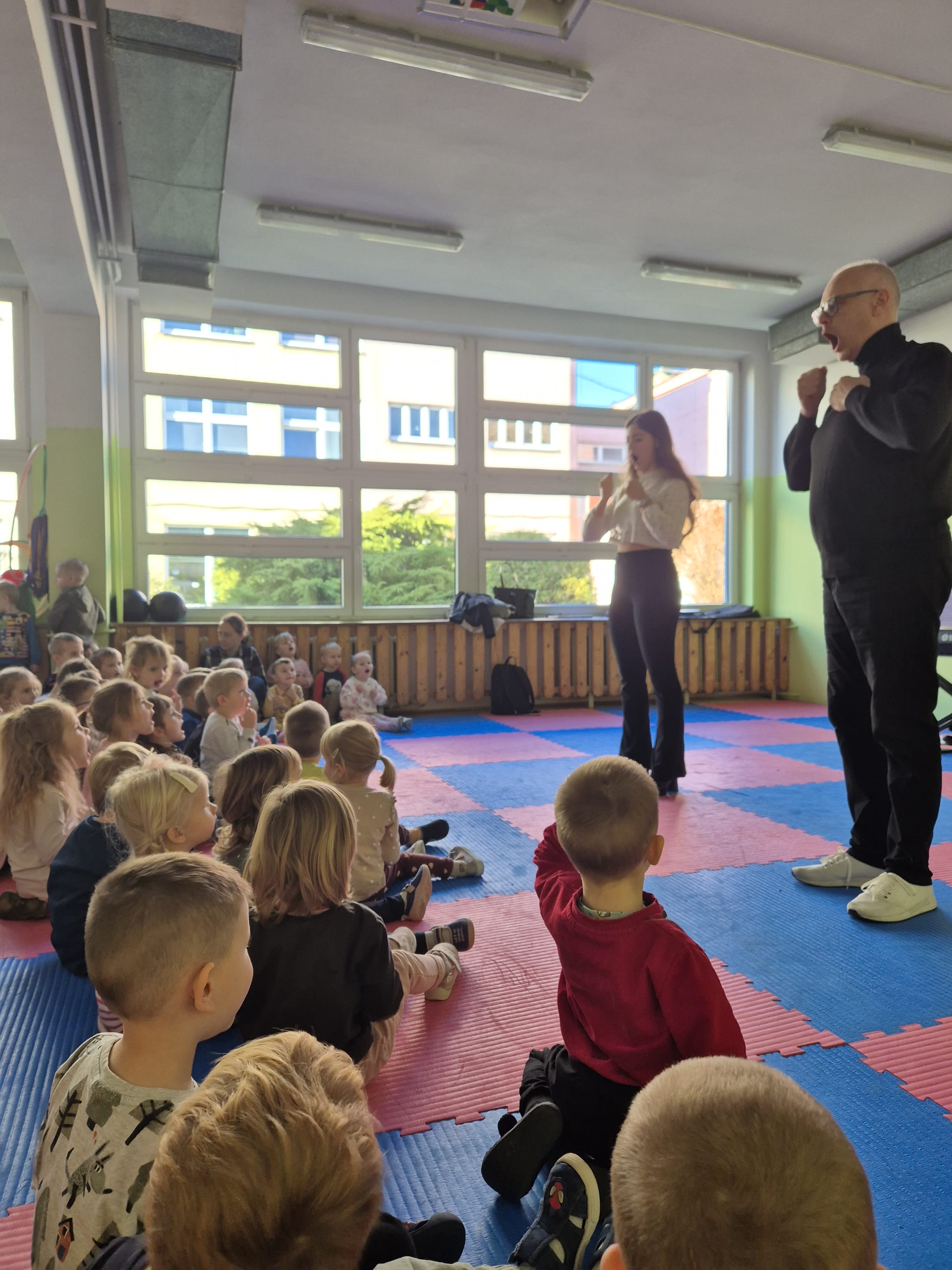 FILHARMONIA I PRZYGODA Z PRZEDSZKOLAKAMI